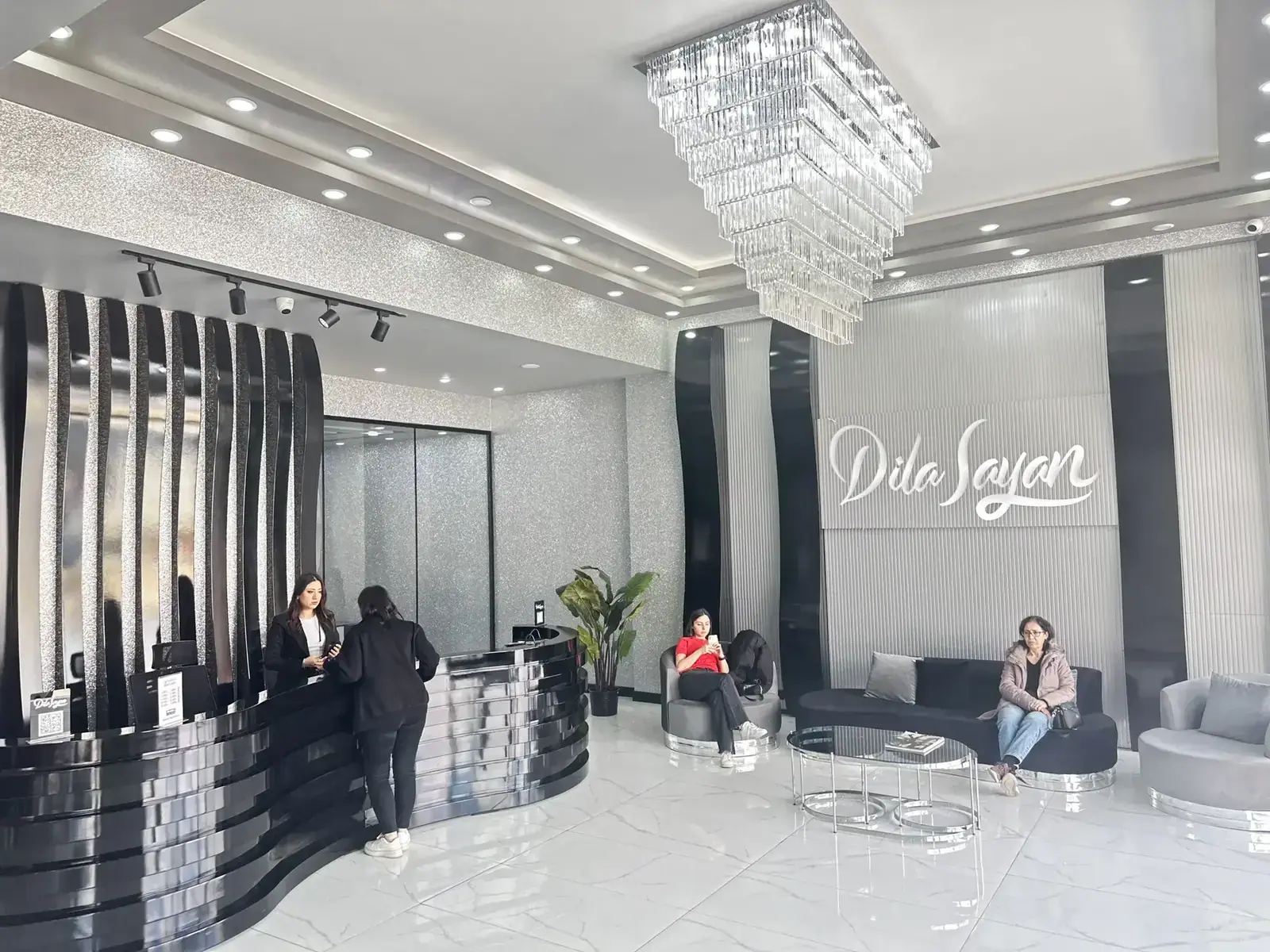 Dila Sayan salonundan bir görünüm